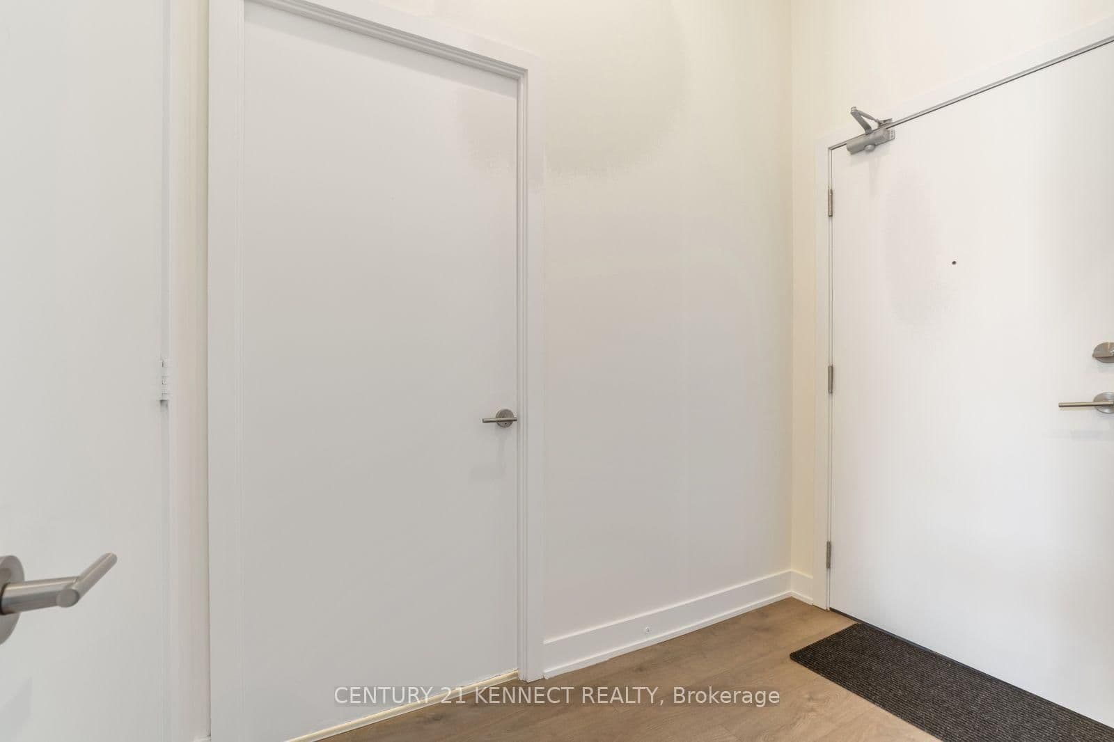 180 Veterans Drive, Unit 101 thumbnail 4