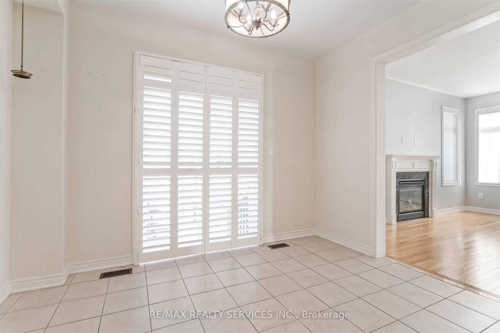 3 Coolwater Drive, Unit Upper thumbnail 9