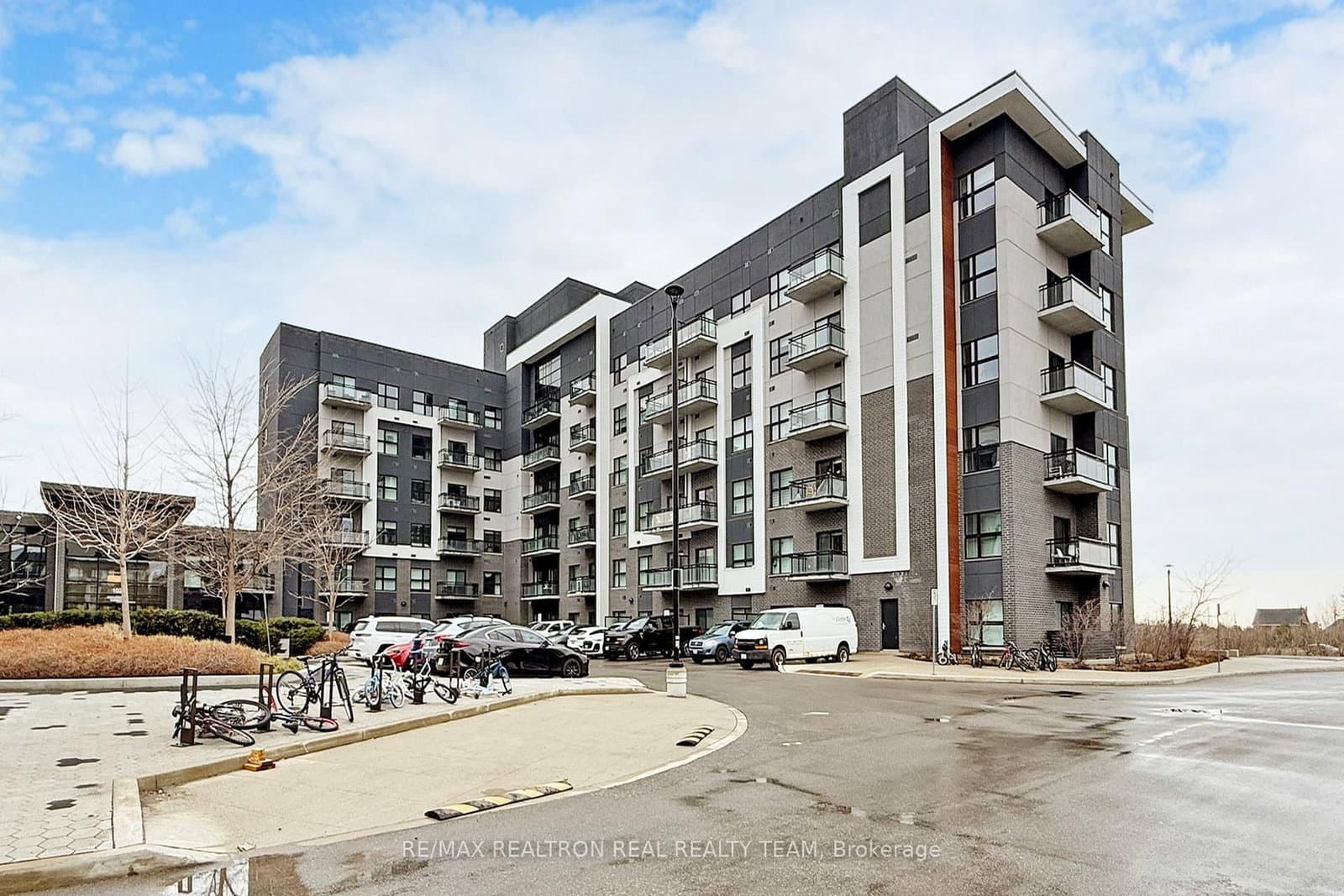 #334 - 102 Grovewood Common