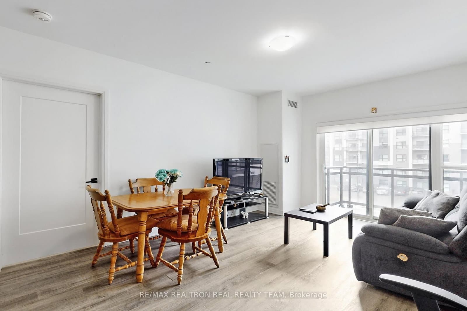 102 Grovewood Common, Unit 334 thumbnail 9