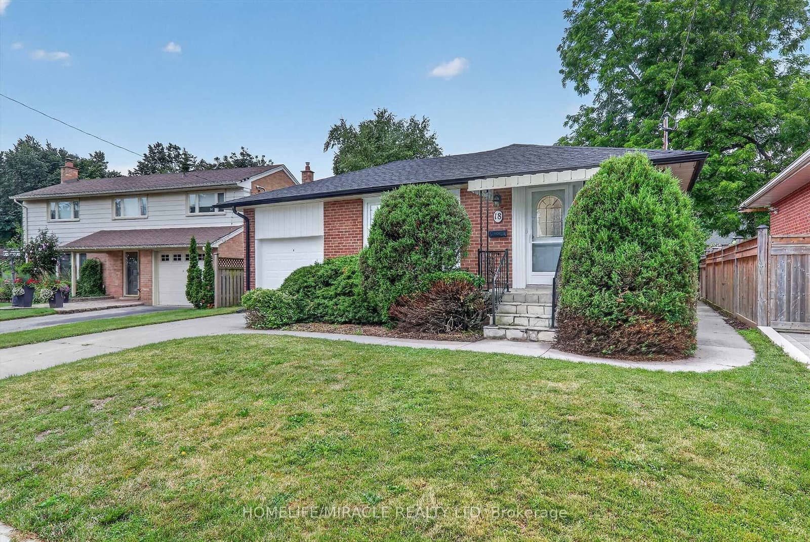 18 Elderfield Crescent thumbnail 3