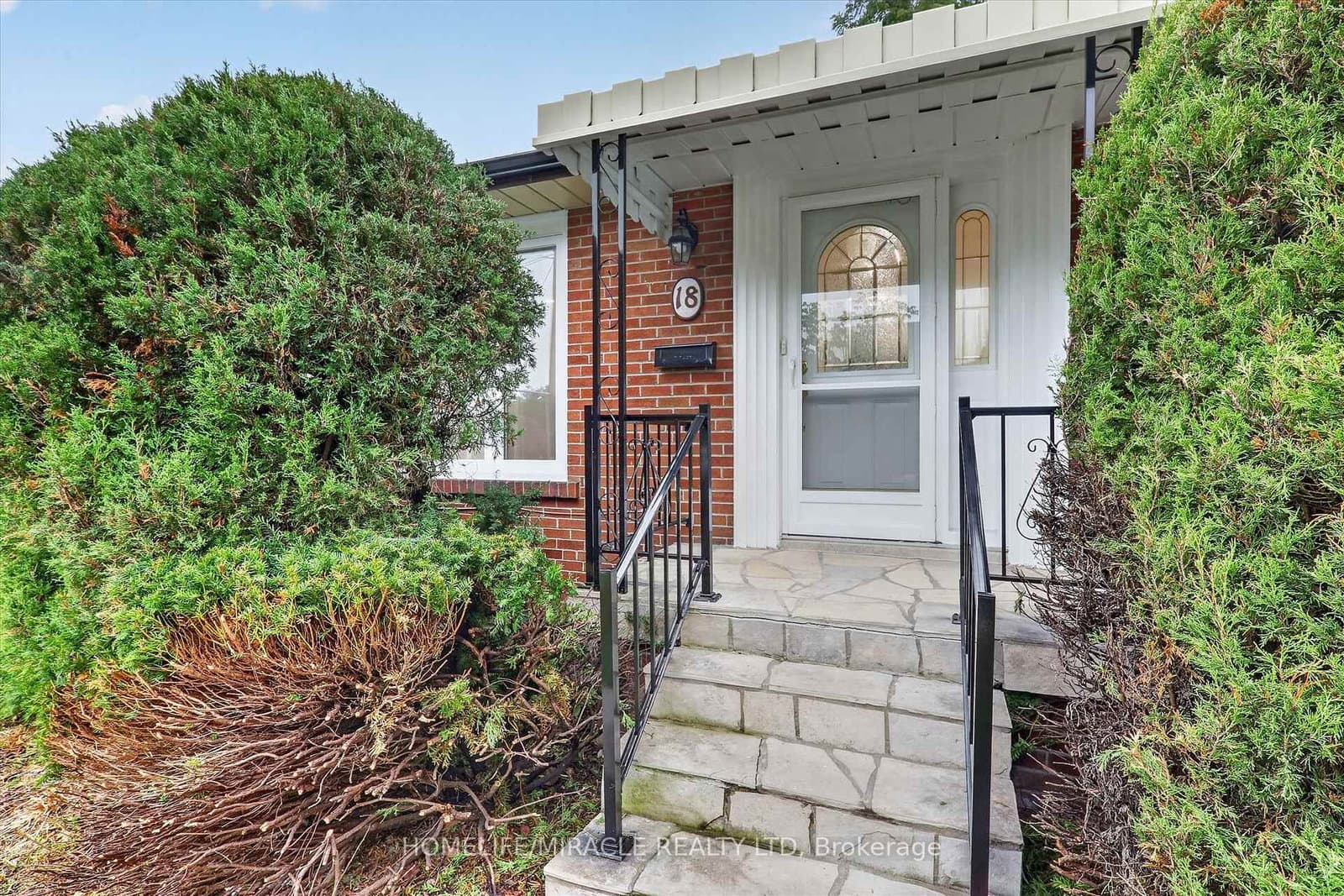18 Elderfield Crescent thumbnail 4