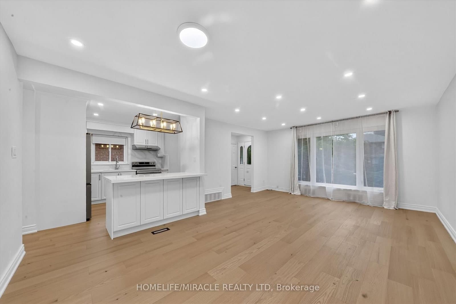 18 Elderfield Crescent thumbnail 8