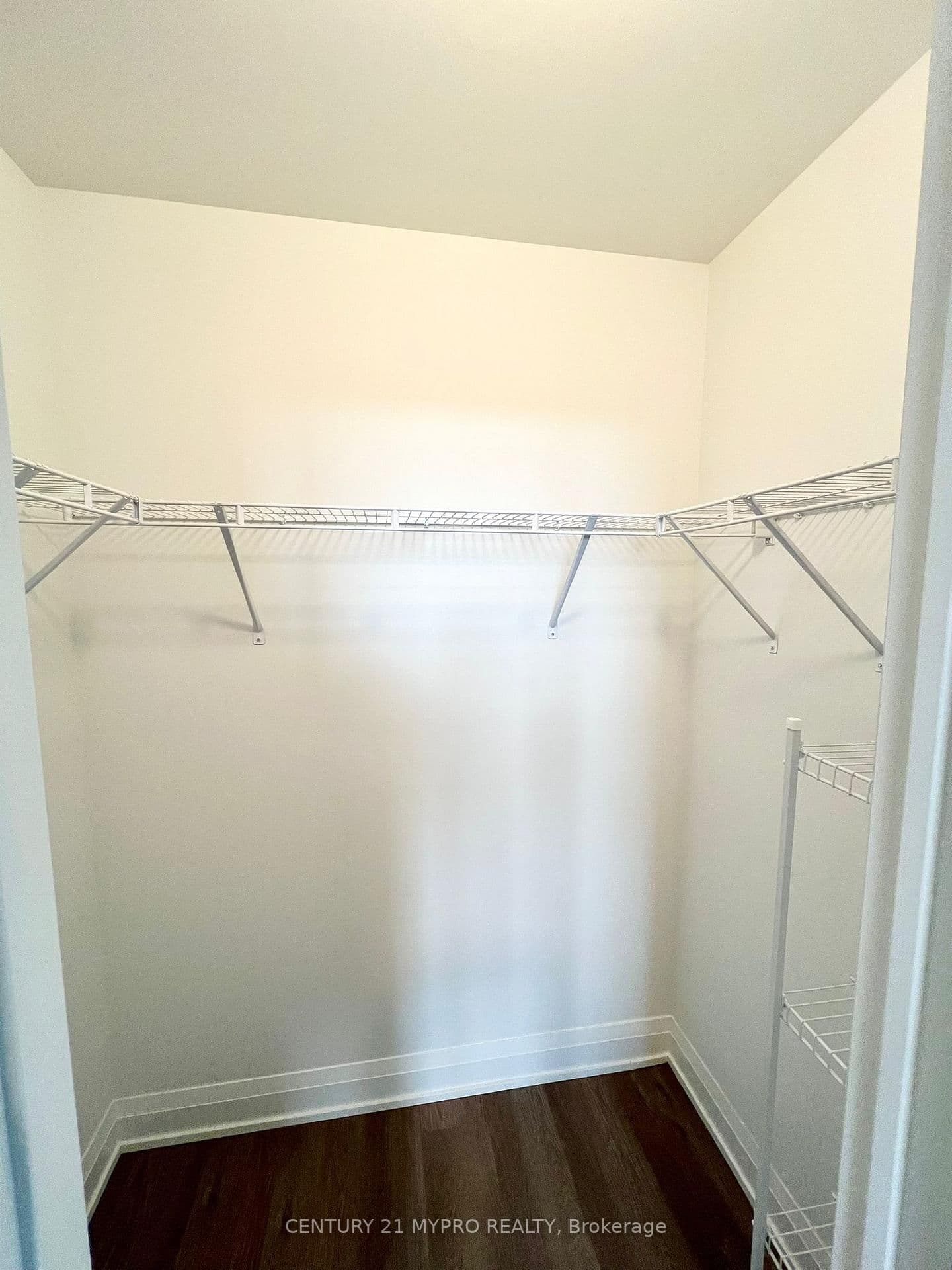 3250 Carding Mill Trail, Unit 402 thumbnail 11
