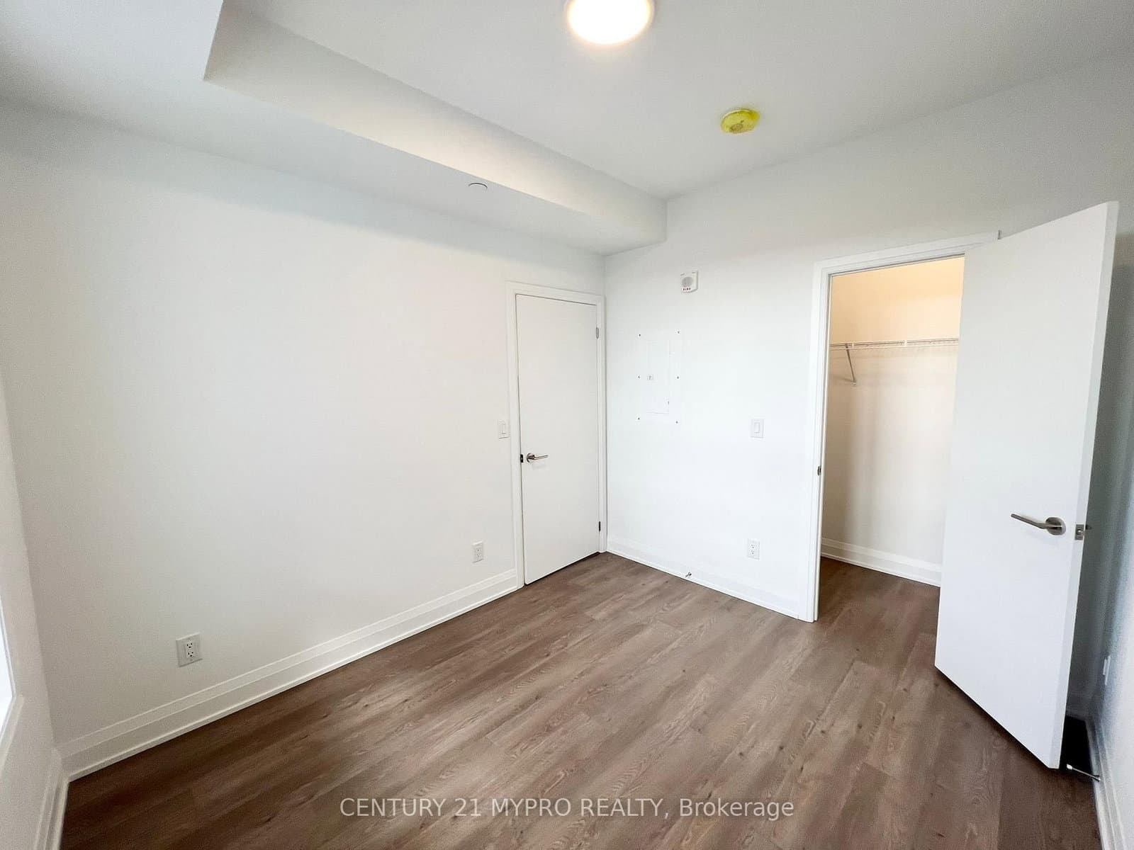 3250 Carding Mill Trail, Unit 402 thumbnail 13