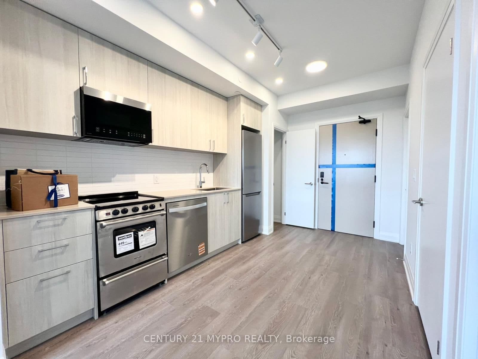 3250 Carding Mill Trail, Unit 402 thumbnail 7