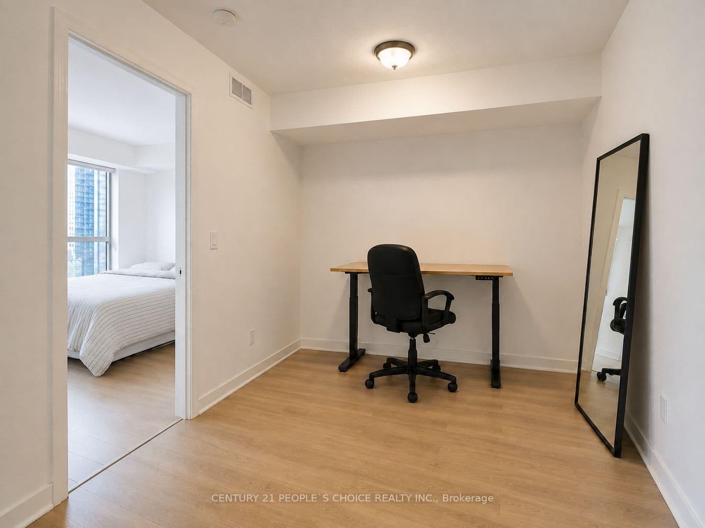 1 Michael Power Place, Unit 809 thumbnail 5