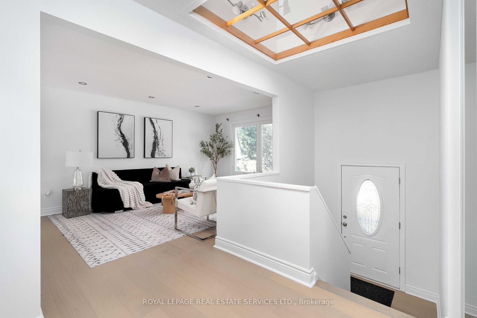 3192 Windwood Drive thumbnail 5