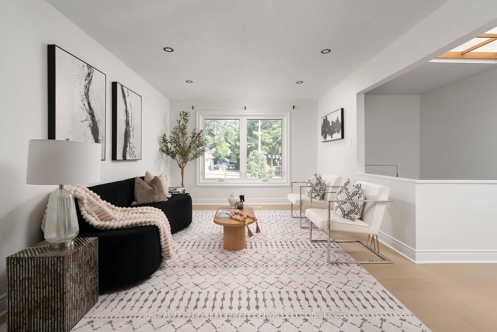 3192 Windwood Drive thumbnail 8