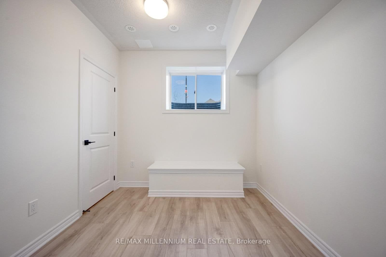 36 Thornbird Crescent, Unit Main thumbnail 25