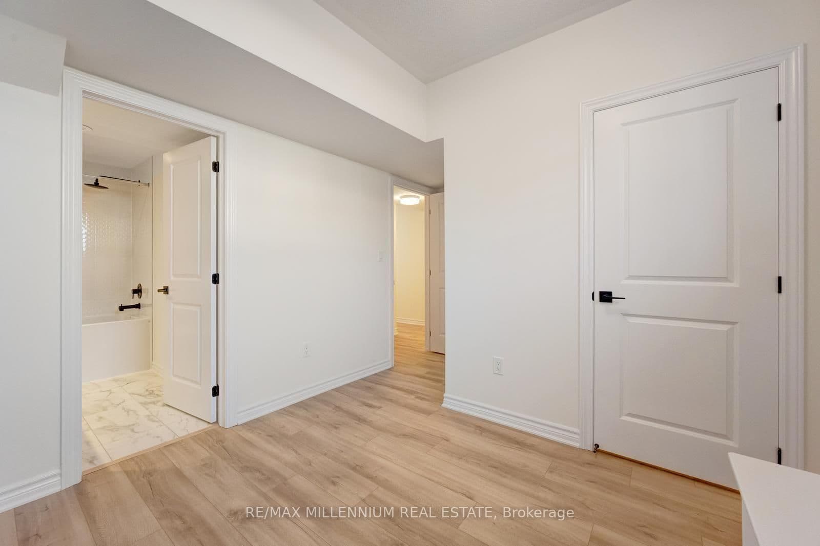 36 Thornbird Crescent, Unit Main thumbnail 28