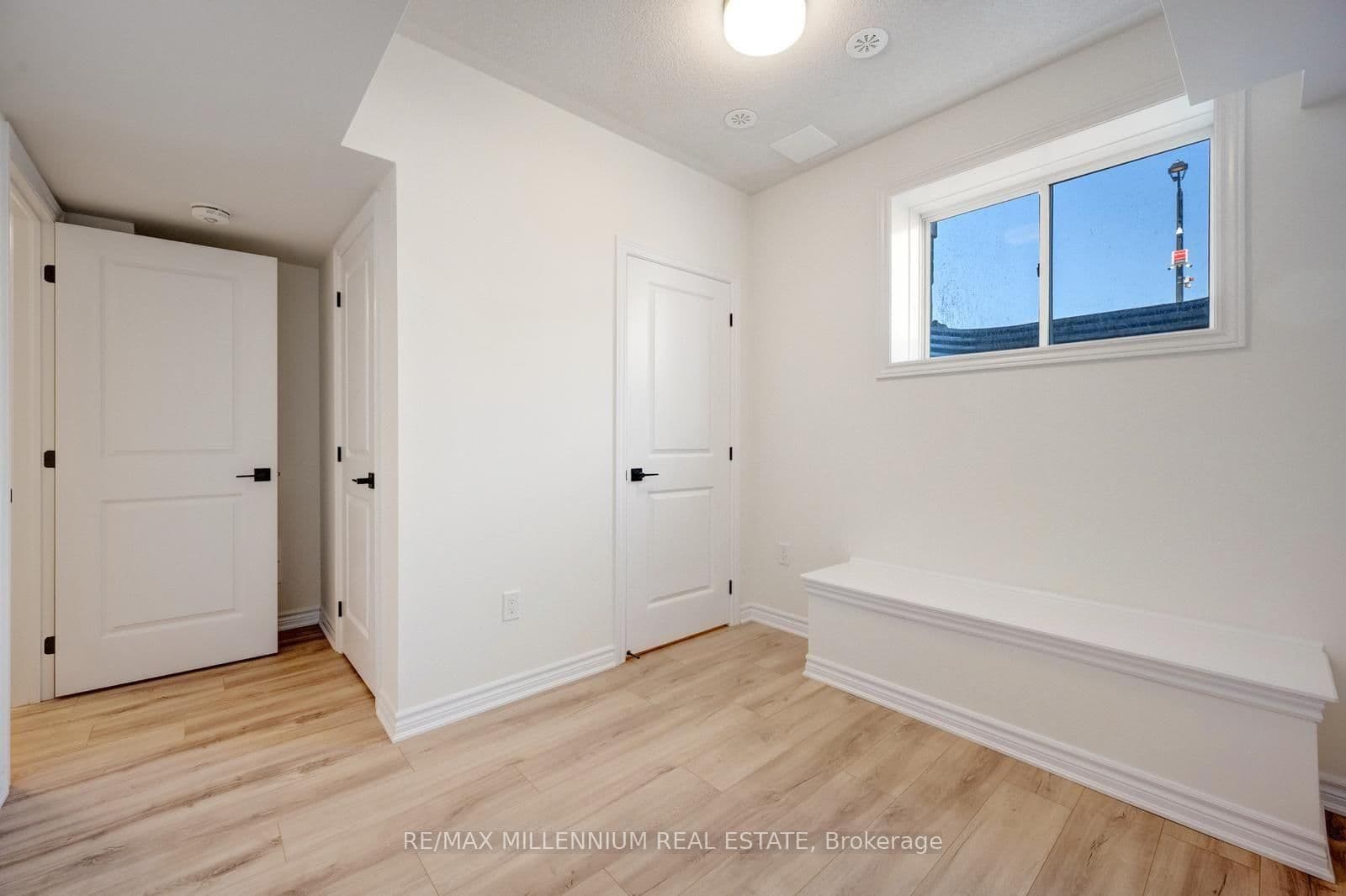 36 Thornbird Crescent, Unit Main thumbnail 29