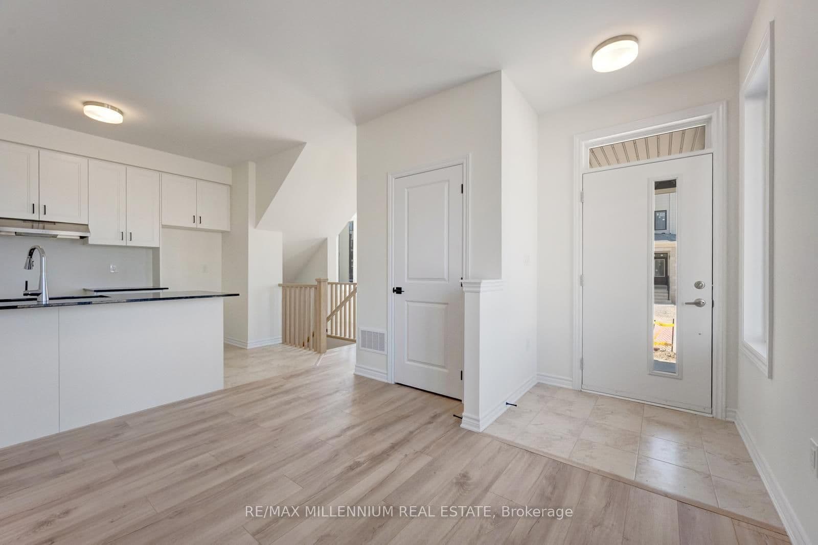36 Thornbird Crescent, Unit Main thumbnail 39