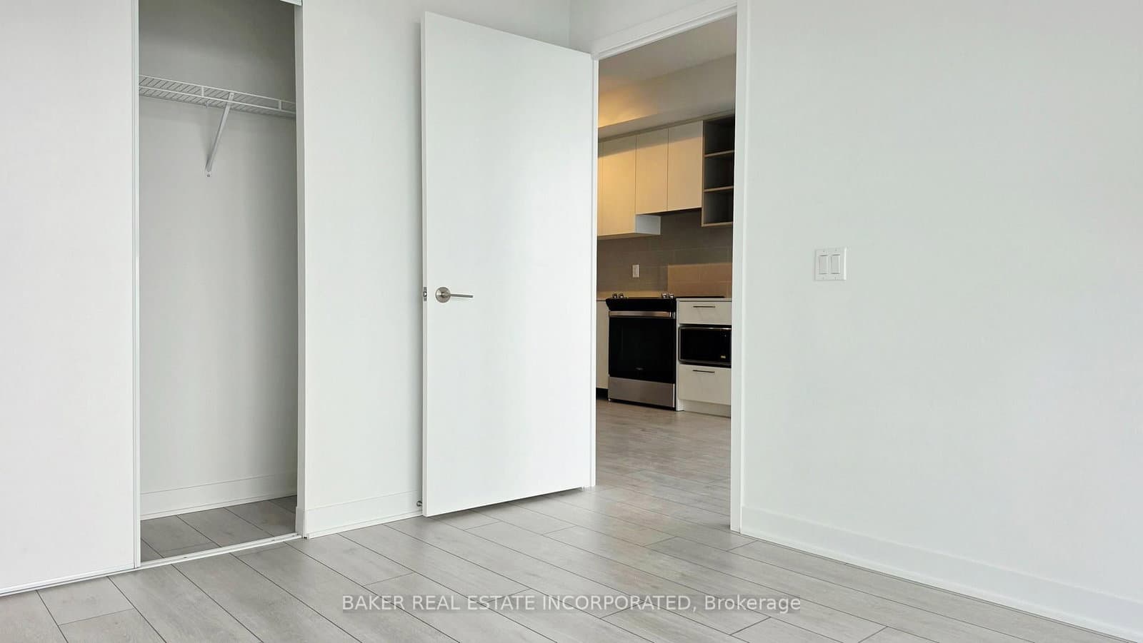 260 Malta Avenue, Unit 2406 thumbnail 20