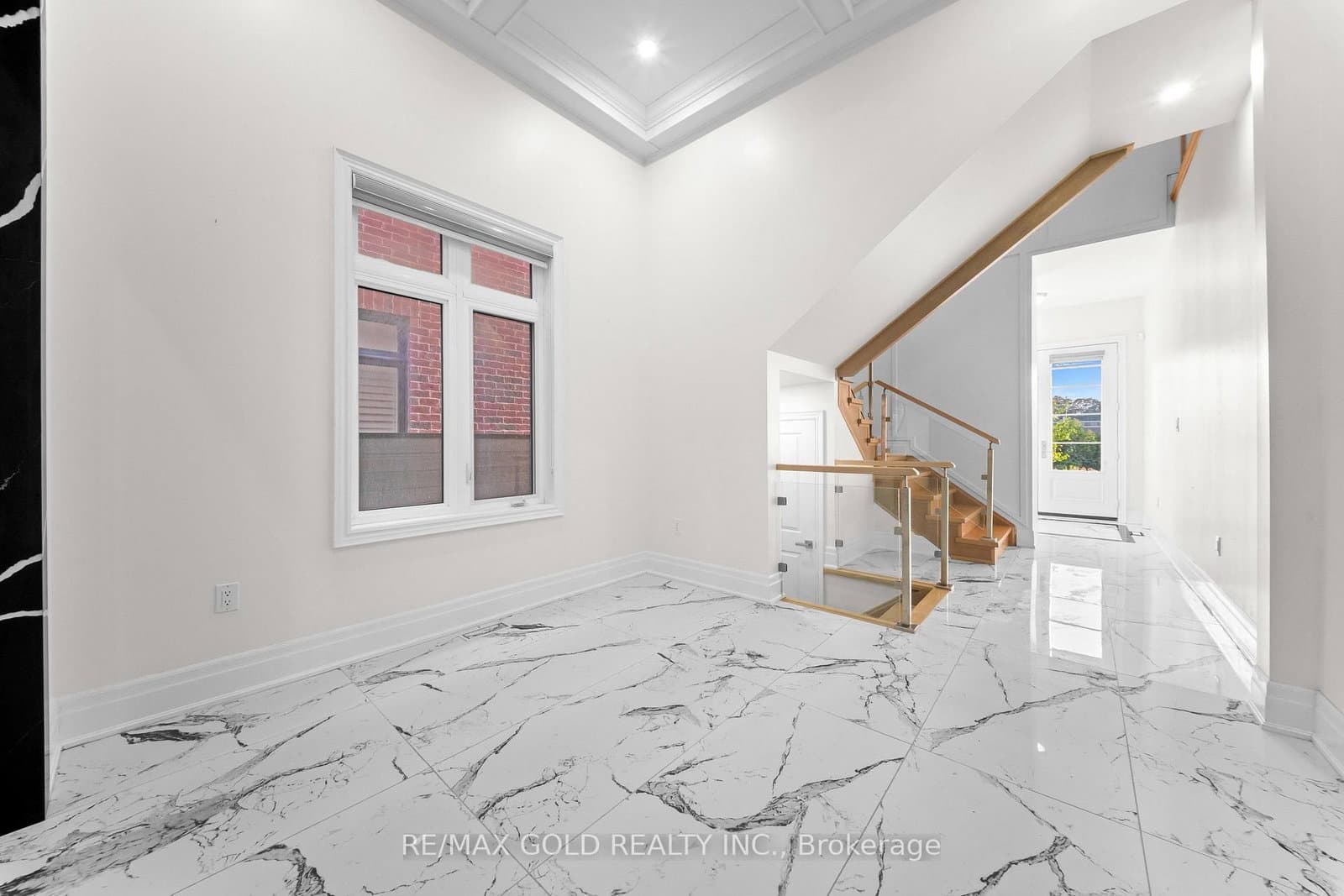 1199 QUEENS PLATE Road E thumbnail 12