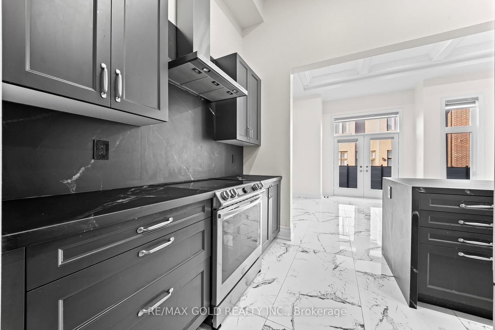 1199 QUEENS PLATE Road E thumbnail 23