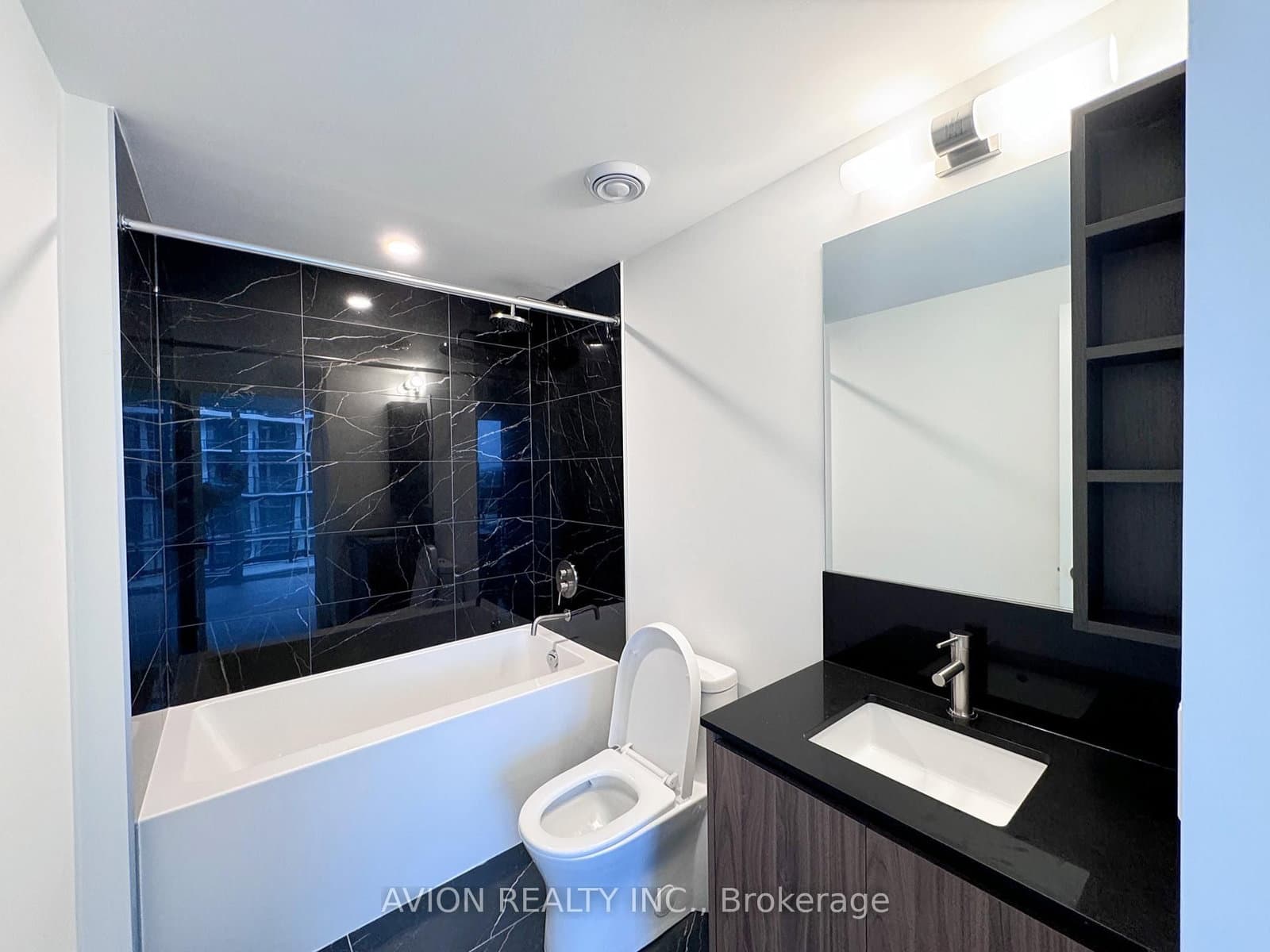 1100 Sheppard Avenue W, Unit 907 thumbnail 10
