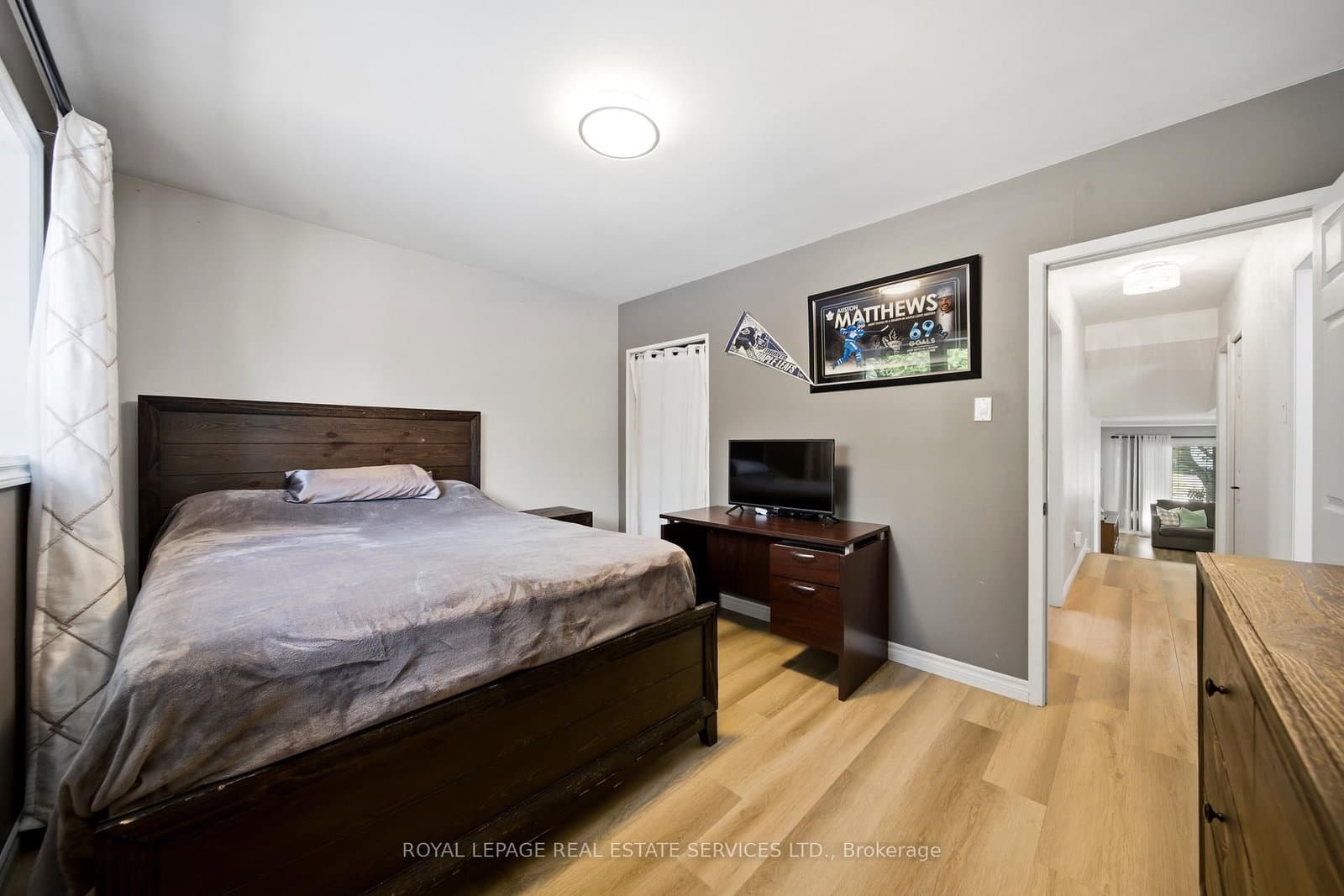 127 Redgrave Drive thumbnail 21