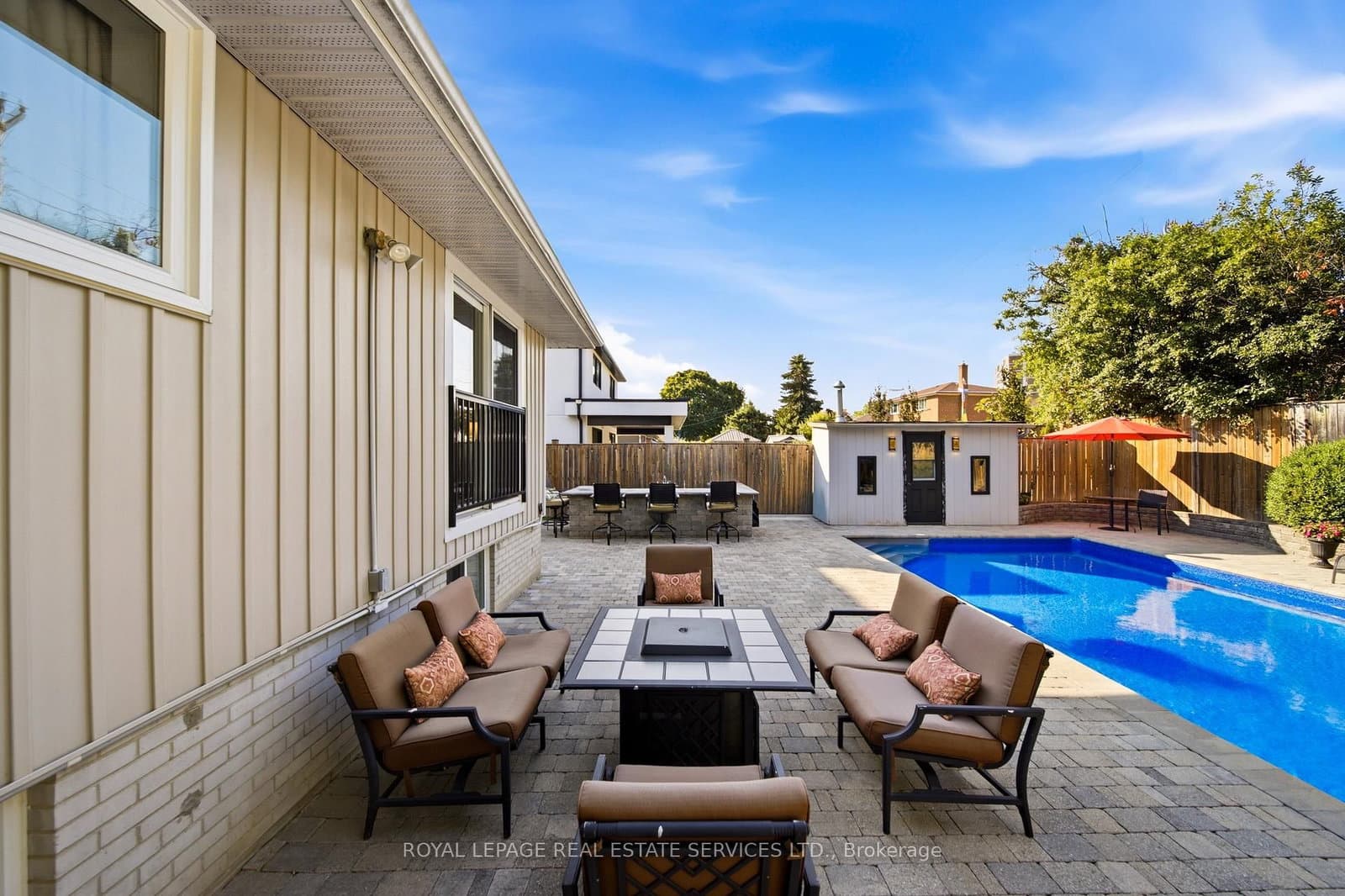 127 Redgrave Drive thumbnail 39
