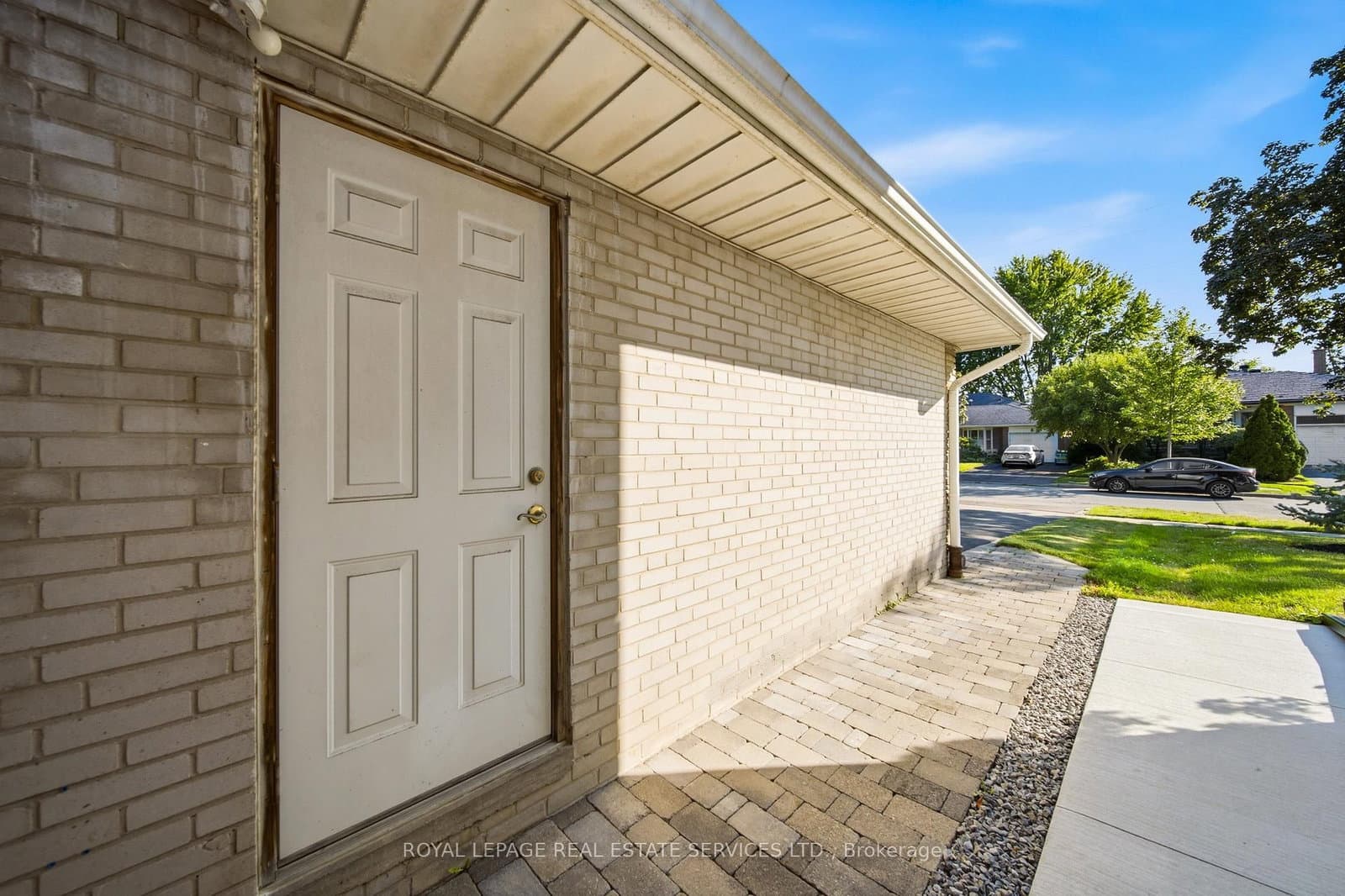 127 Redgrave Drive thumbnail 46