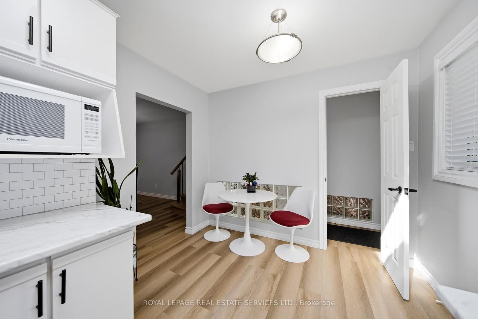 127 Redgrave Drive thumbnail 7
