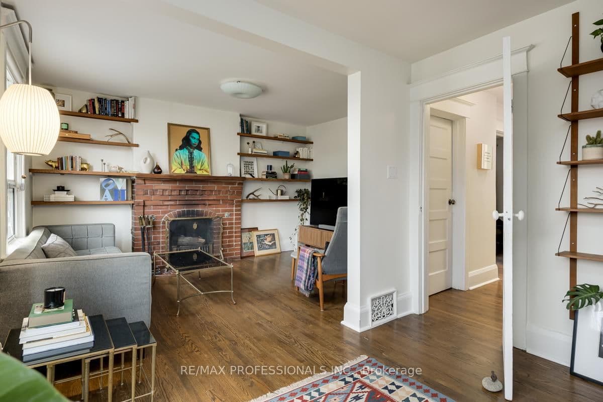 1381 Lansdowne Avenue thumbnail 19