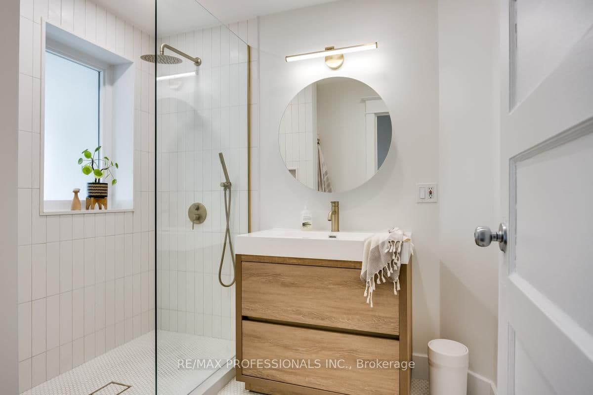 1381 Lansdowne Avenue thumbnail 27