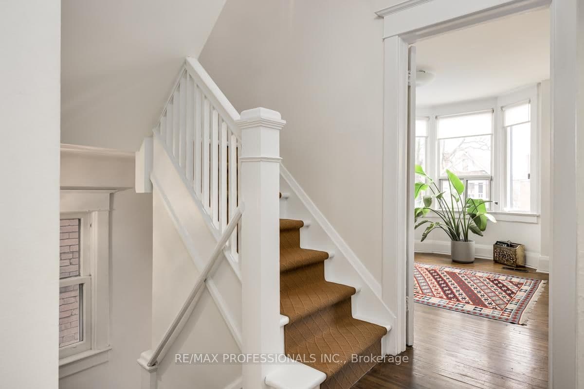 1381 Lansdowne Avenue thumbnail 29