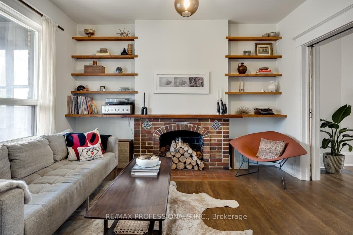 1381 Lansdowne Avenue thumbnail 6