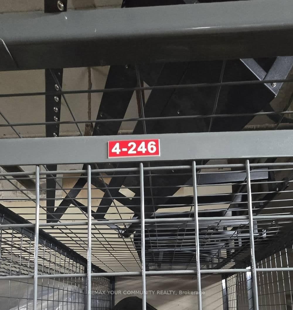 2737 Keele Street, Unit 413 thumbnail 19
