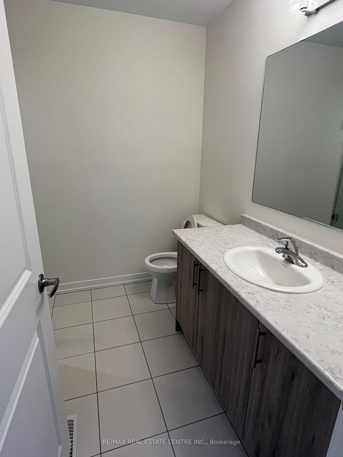 1551 Hilson Heights thumbnail 16