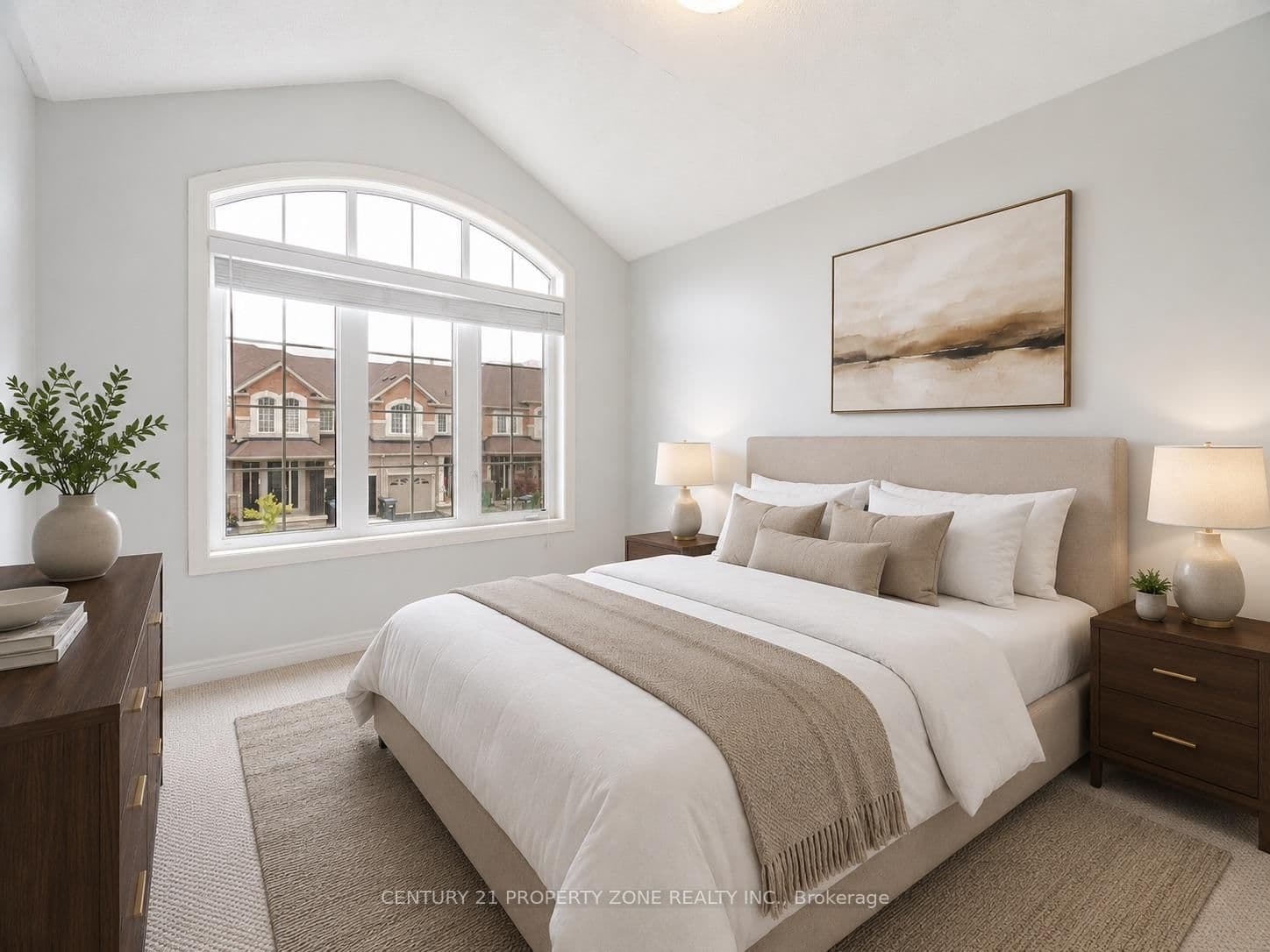 6 Dufay Road thumbnail 15