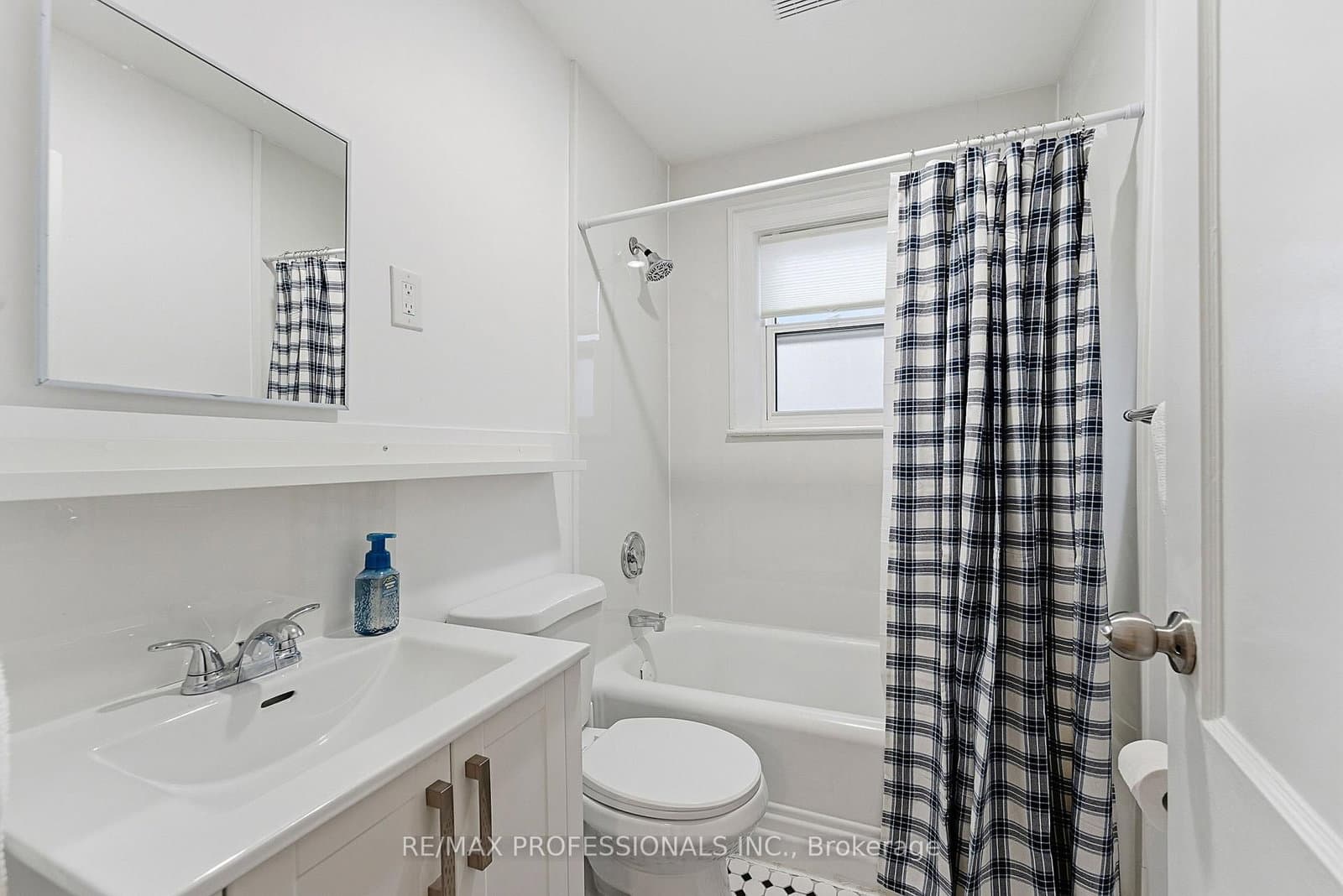 308 Jane Street, Unit Upper thumbnail 26