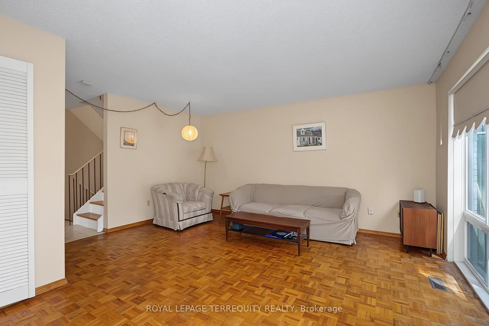 11 Four Winds Drive, Unit 18 thumbnail 10