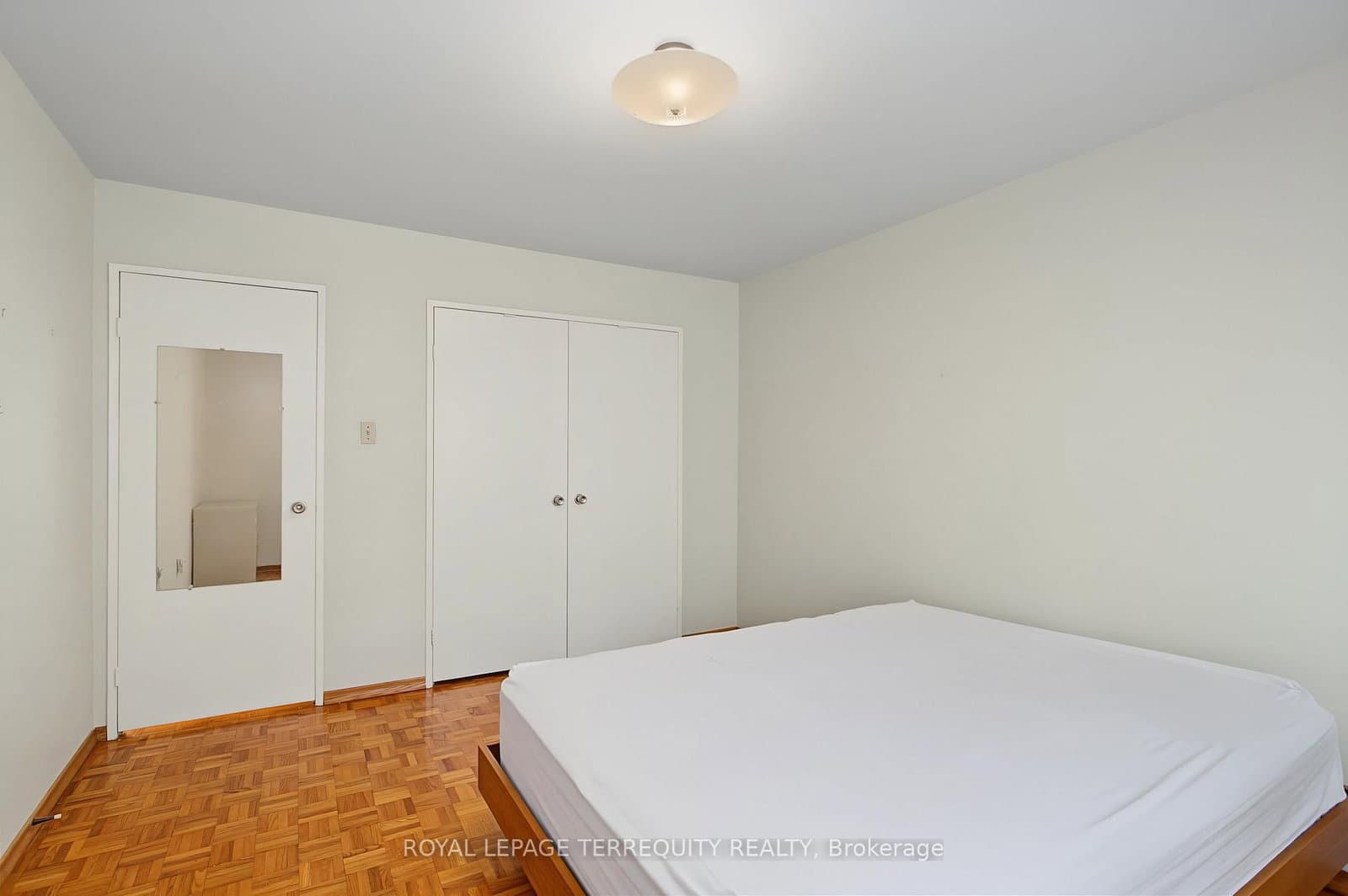 11 Four Winds Drive, Unit 18 thumbnail 19