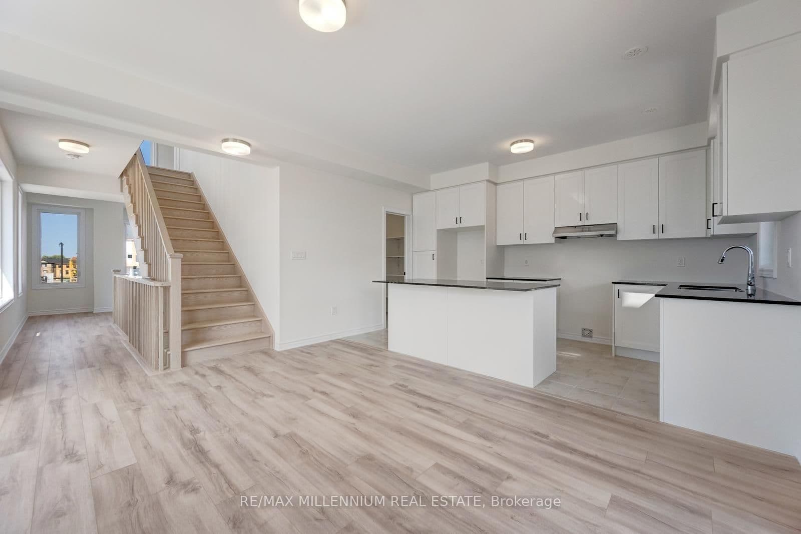 36 Thornbird Crescent, Unit Upper thumbnail 30