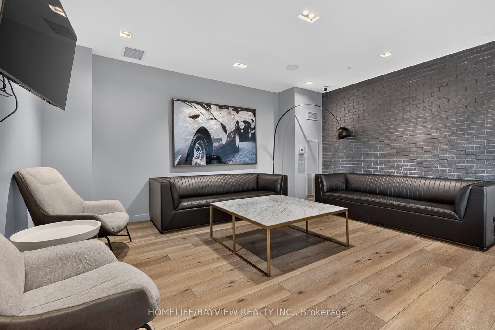 7 Smith Crescent, Unit 609 thumbnail 32