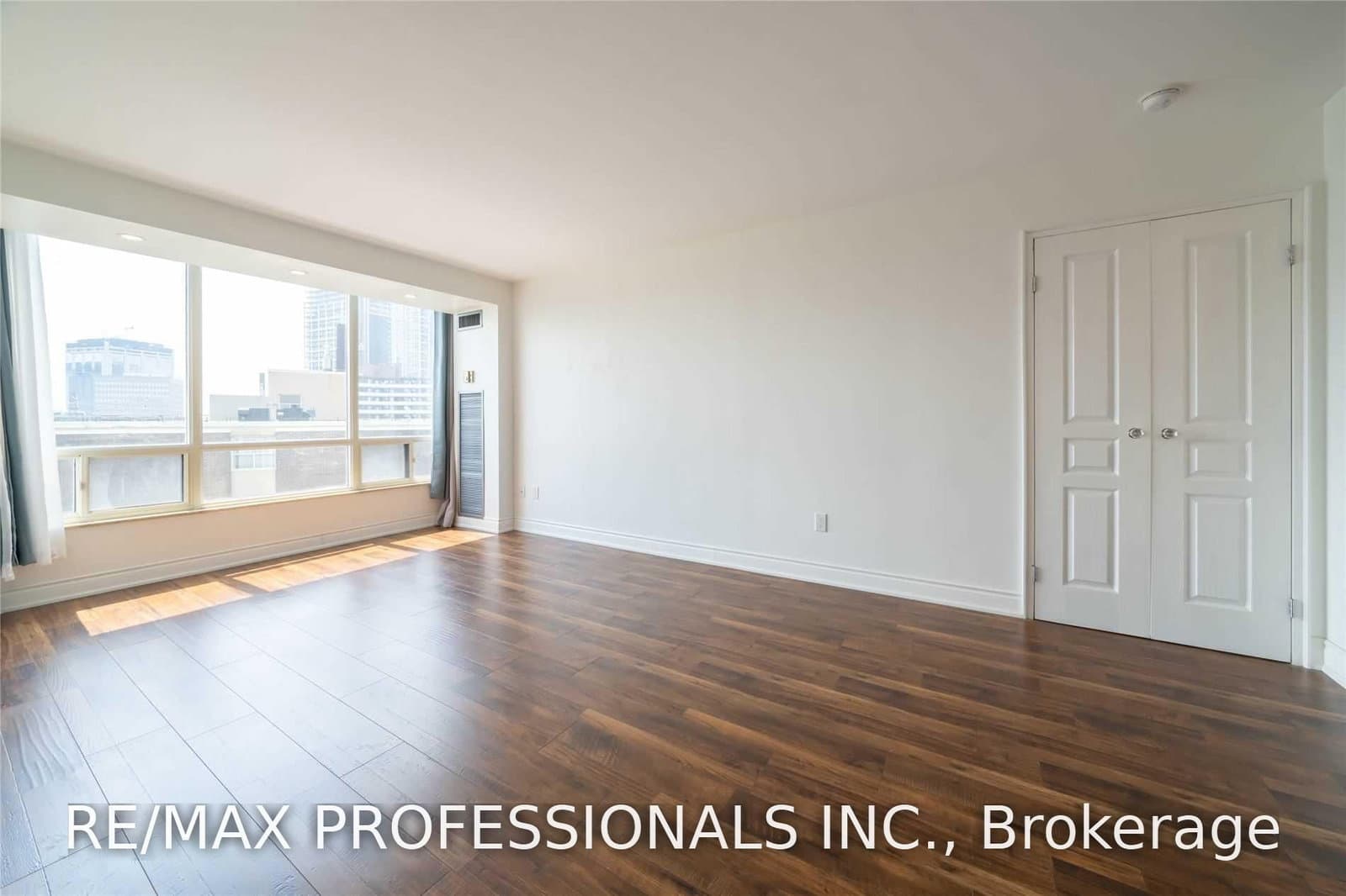 1300 Islington Avenue, Unit 809 thumbnail 12