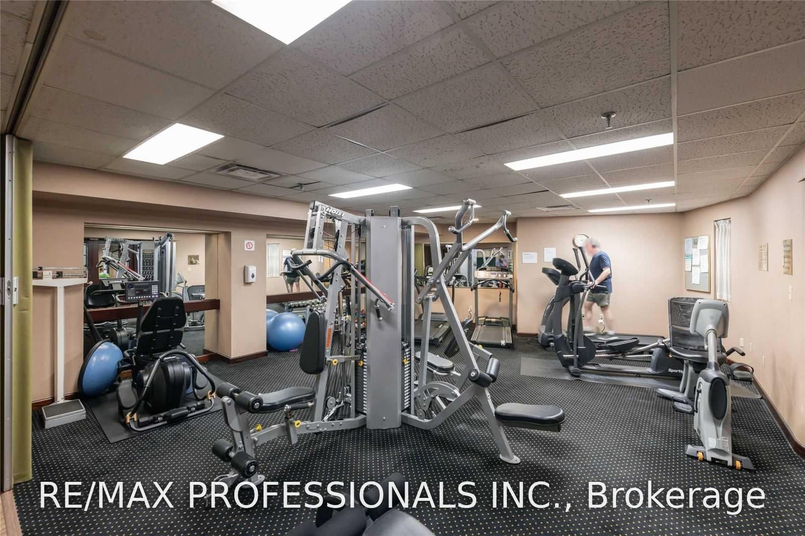 1300 Islington Avenue, Unit 809 thumbnail 26