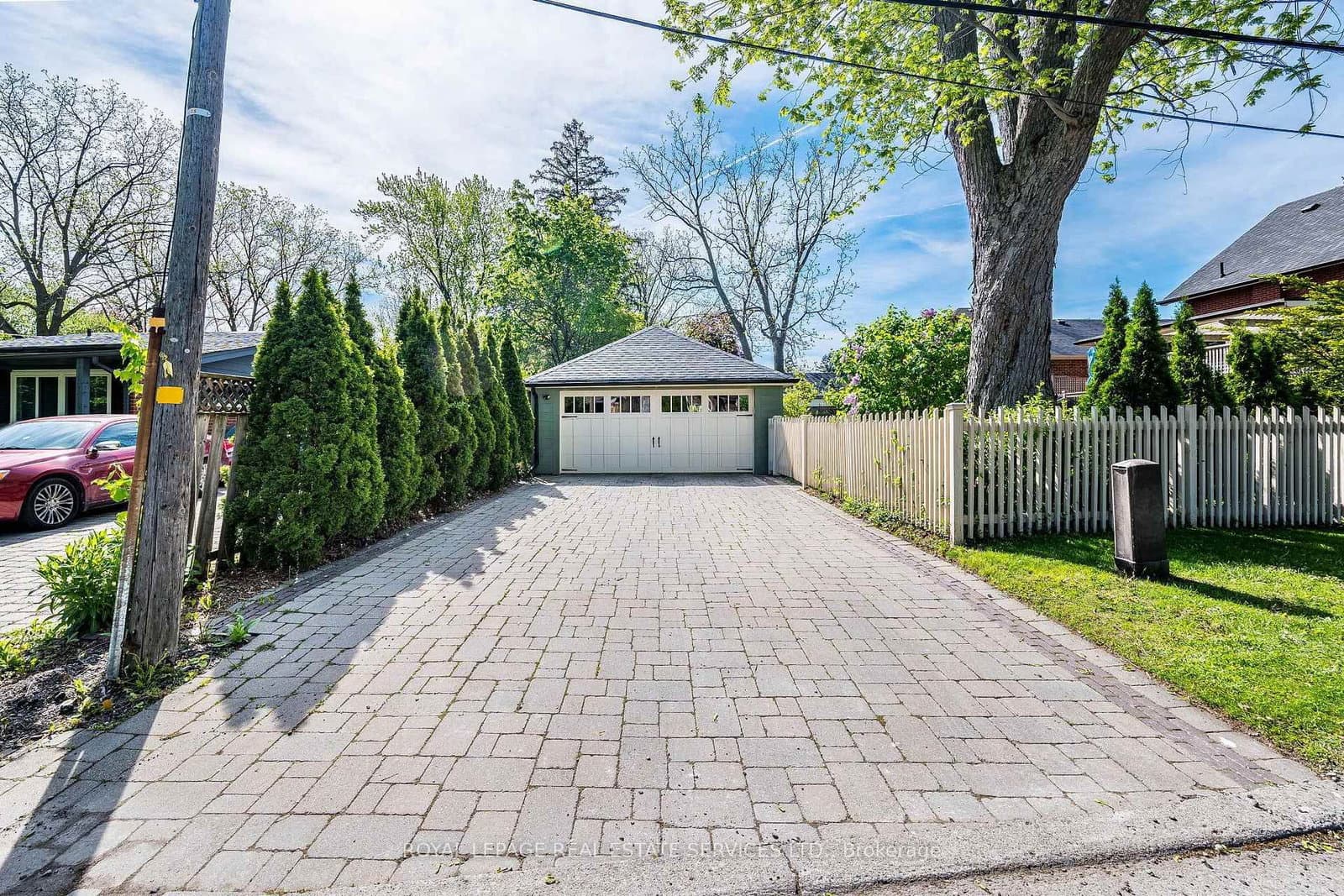 100 Mill Street S thumbnail 47