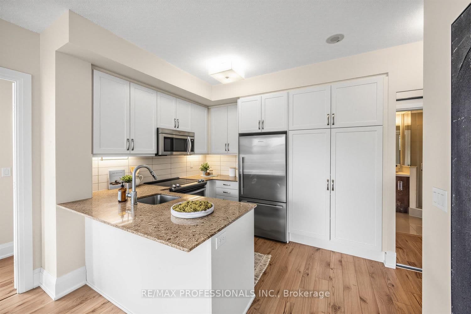 2 Old Mill Drive, Unit 417 thumbnail 10