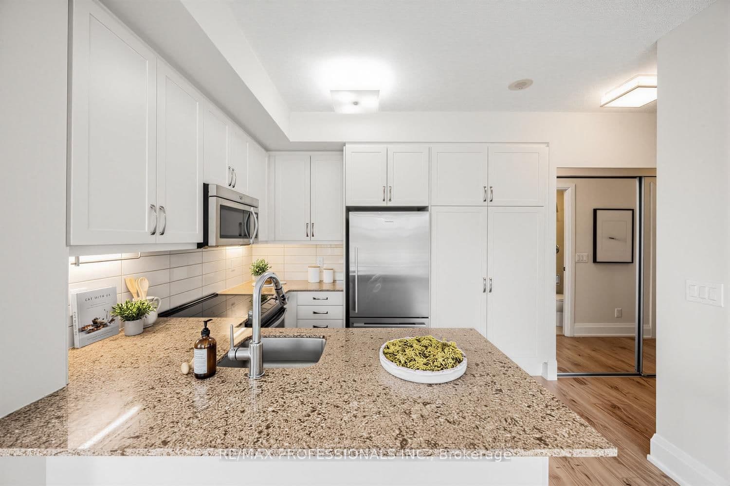 2 Old Mill Drive, Unit 417 thumbnail 13