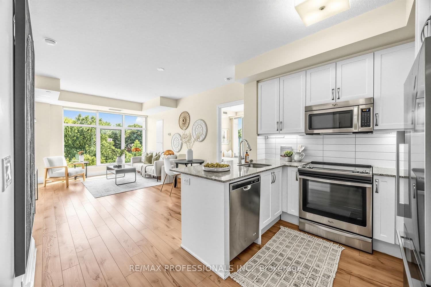 2 Old Mill Drive, Unit 417 thumbnail 2