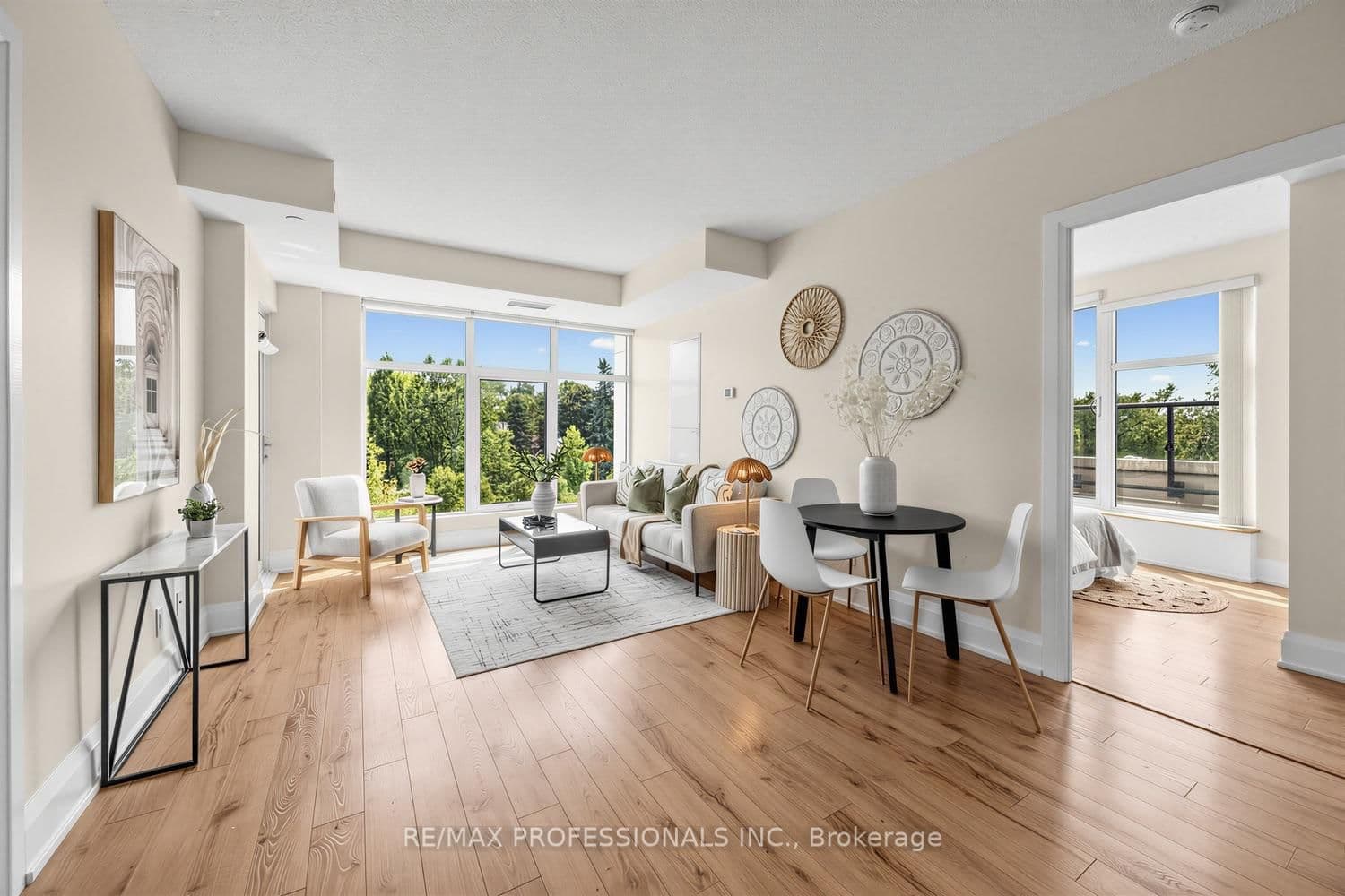 2 Old Mill Drive, Unit 417 thumbnail 3