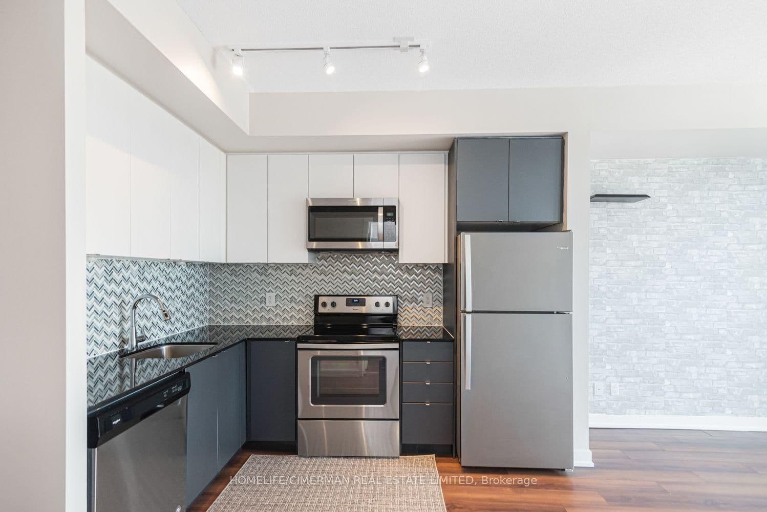5240 Dundas Street, Unit B608 thumbnail 13