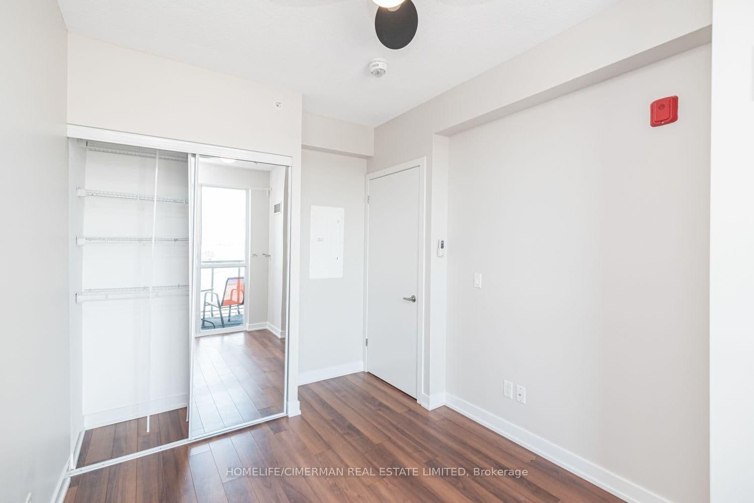 5240 Dundas Street, Unit B608 thumbnail 16