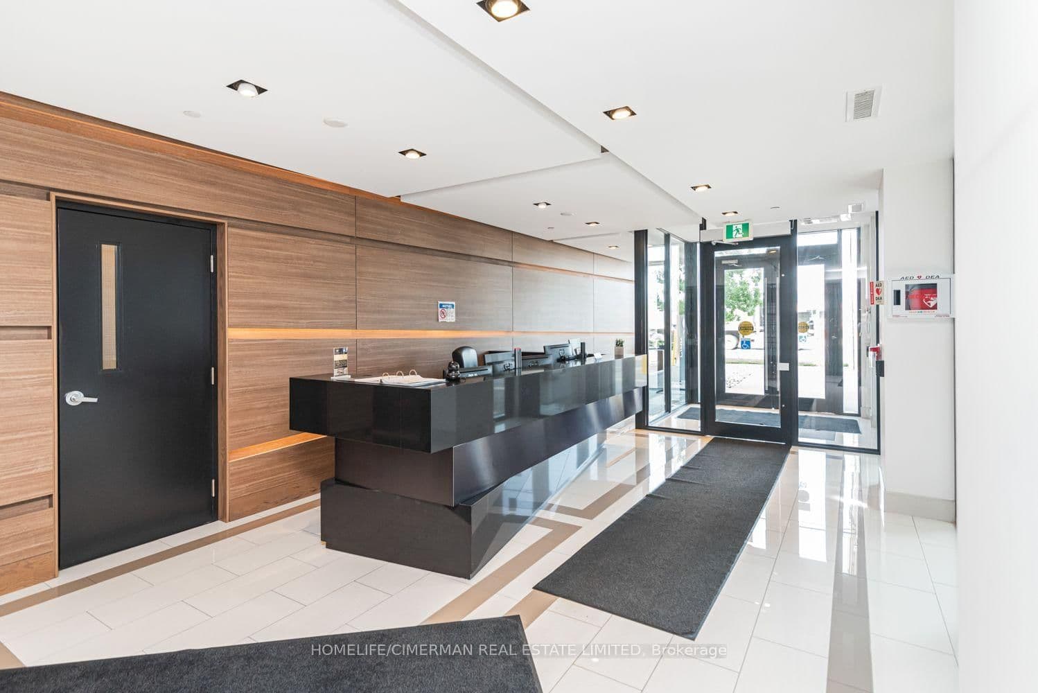 5240 Dundas Street, Unit B608 thumbnail 2