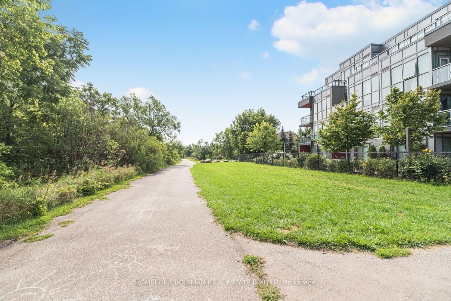 5240 Dundas Street, Unit B608 thumbnail 29