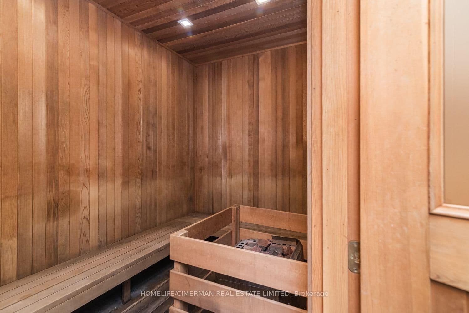 5240 Dundas Street, Unit B608 thumbnail 39