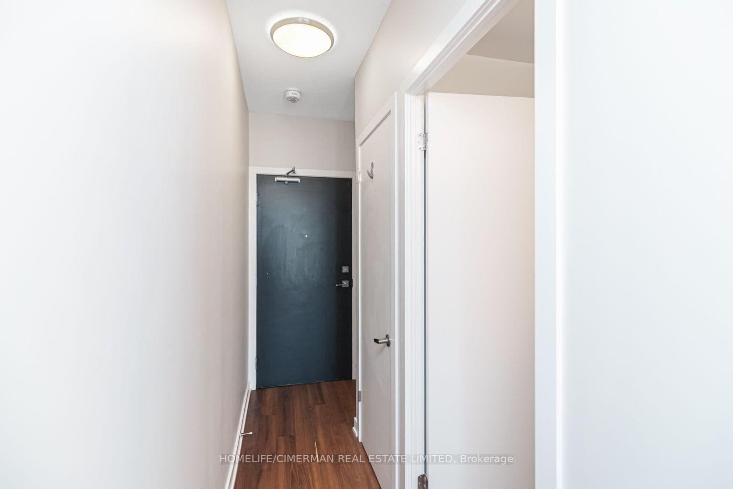 5240 Dundas Street, Unit B608 thumbnail 4
